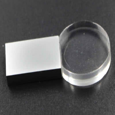 Clé USB ronde en verre et métal Memento