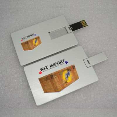 Clé USB format carte Milwaukee